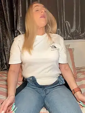 Strongqueen online show from 15, 3, 2026