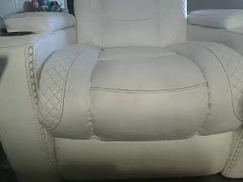 honeylovelace online show from 22, 1, 2025