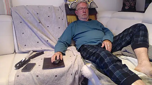 Nudelschwanz online show from 13, 5, 2026