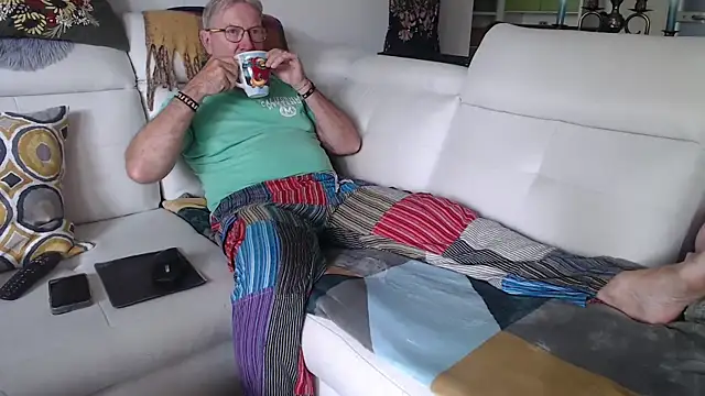 Nudelschwanz online show from 30, 5, 2026