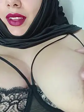 Deina bunny online show from 15, 6, 2026