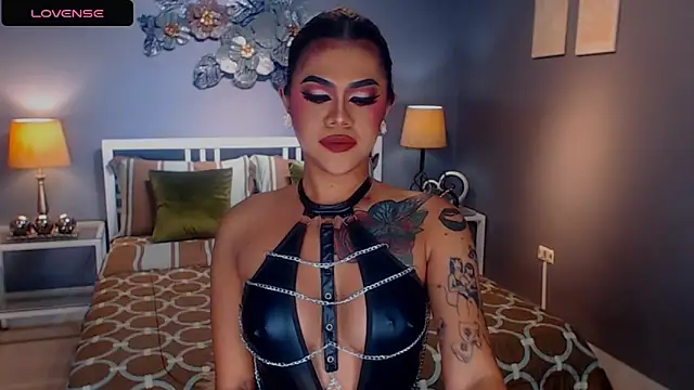 StellaStrong30 online show from 5, 3, 2025