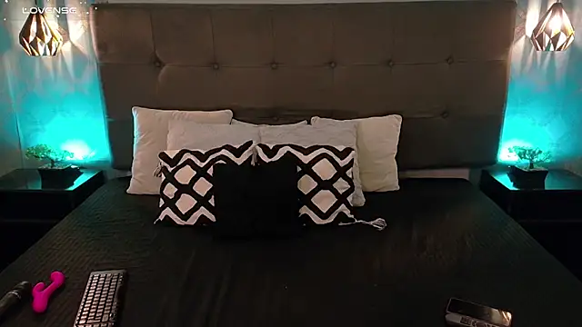 Madisonsmiith online show from 5, 3, 2025