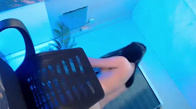  HAILYOURGODDESS online show from 4, 1, 2025