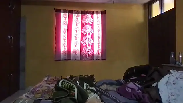 Snapshot of Riyasingh9 chatting on 11, 10, 2025 Riyasingh9 online show from 11, 10, 2025