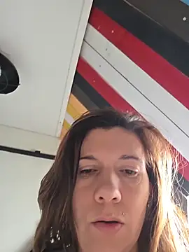 Lina lou4 online show from 18, 2, 2026