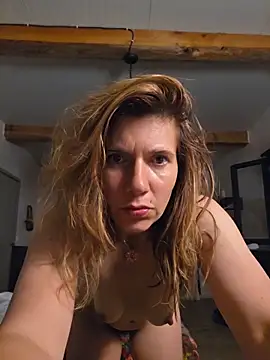 Snapshot of Lina_lou4 chatting on 1, 6, 2026 Lina lou4 online show from 1, 6, 2026