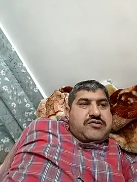 Amandev7 online show from 4, 3, 2026