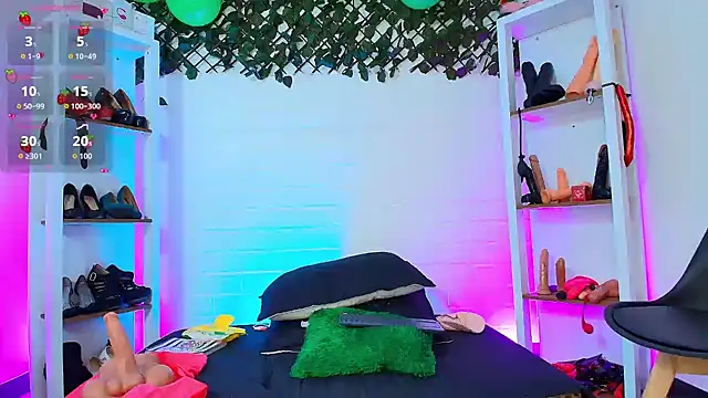 louise nails online show from 1, 4, 2026