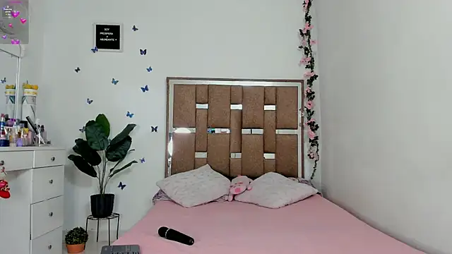 kendall-ewers online show from 3, 4, 2026