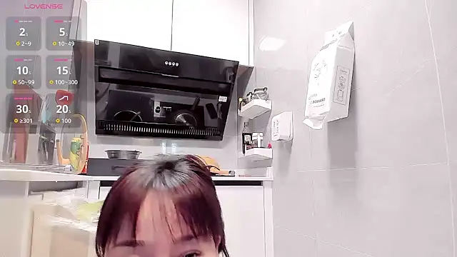 Snapshot of Vivian-6 chatting on 4, 3, 2026 Vivian-6 online show from 4, 3, 2026