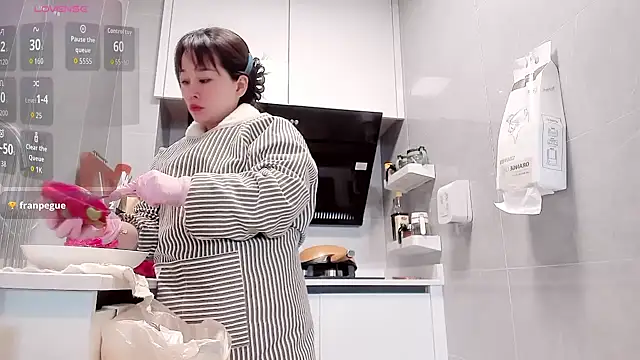 Snapshot of Vivian-6 chatting on 10, 3, 2026 Vivian-6 online show from 10, 3, 2026