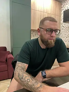 Bear bear  online show from 21, 2, 2025