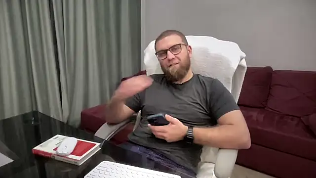 Bear bear  online show from 10, 3, 2025