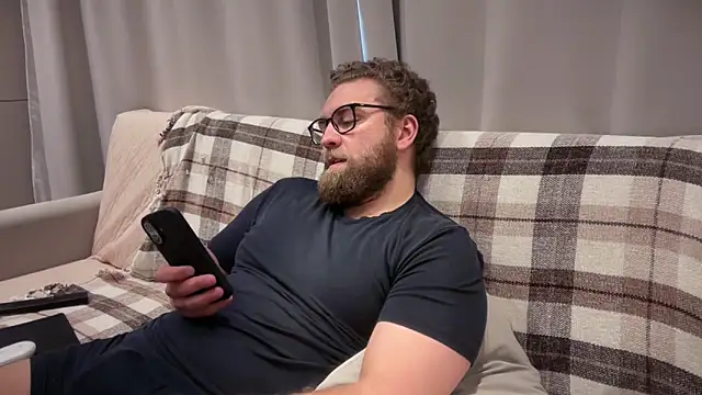 Bear bear  online show from 1, 5, 2026
