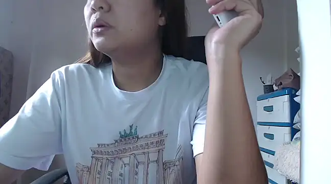 xTheLastVIRGINx online show from 2, 12, 2024