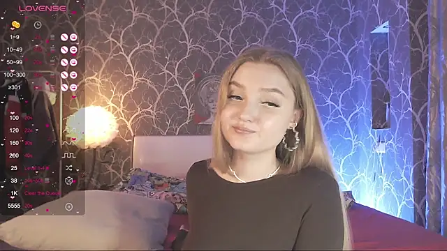 MiaMiaMeow online show from 17, 4, 2026