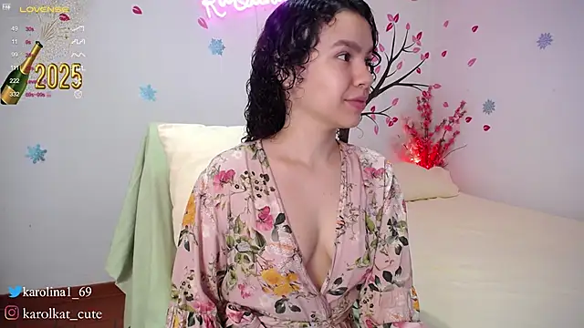 Karolina 1 online show from 9, 1, 2025