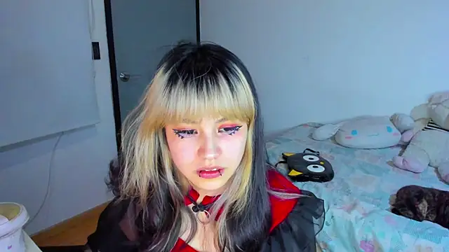 Akane-Mou online show from 30, 12, 2024