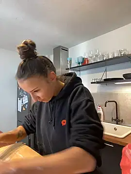 spottyyy online show from 11, 2, 2025