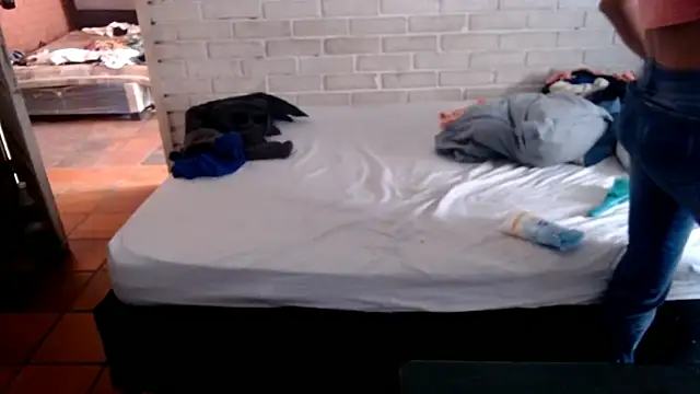 valeriaswang Lucas online show from 17, 3, 2026