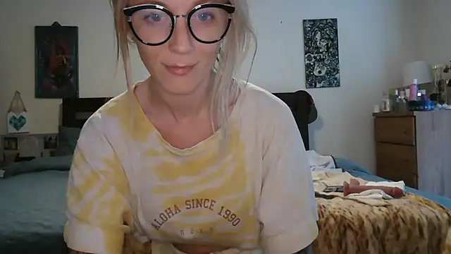Heyitsmee33 online show from 8, 7, 2026