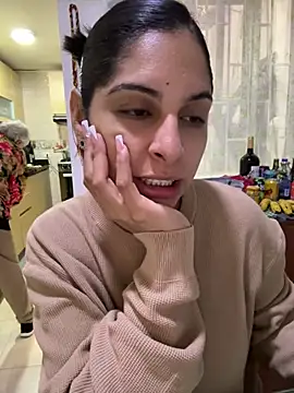 charlotte stevenss  online show from 23, 1, 2025