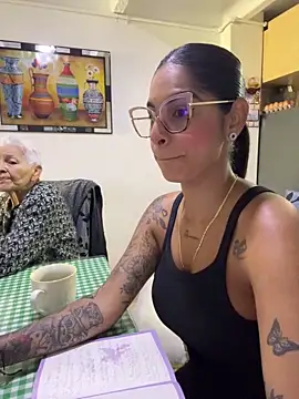 charlotte stevenss  online show from 19, 2, 2025