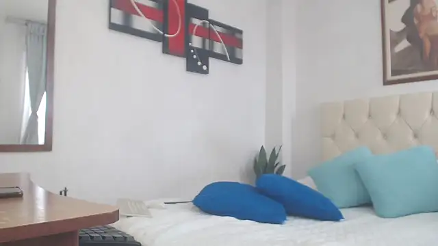 gatasexlucy online show from 6, 6, 2026