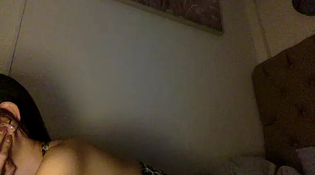 ehotlovea  online show from 20, 3, 2025