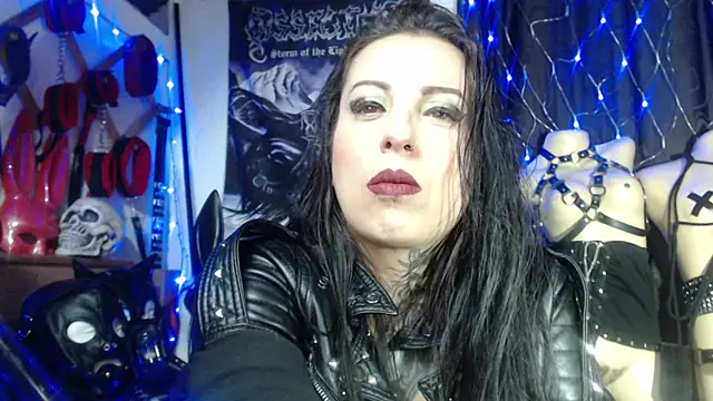 Astartexxx online show from 5, 3, 2025