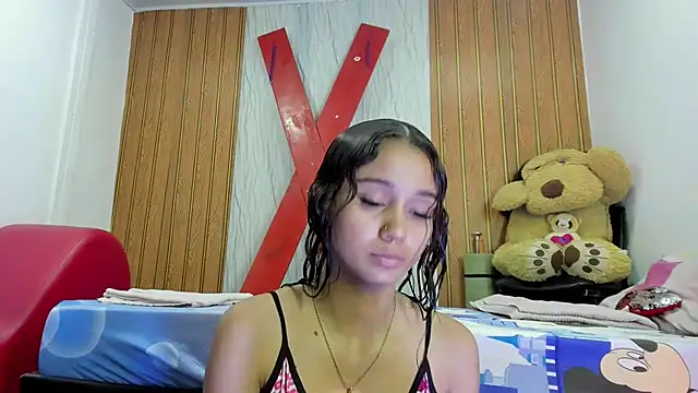 Snapshot of MarianaManzur chatting on 8, 3, 2026 MarianaManzur online show from 8, 3, 2026