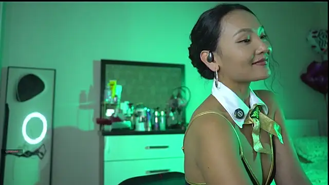 merca 8 online show from 25, 11, 2025