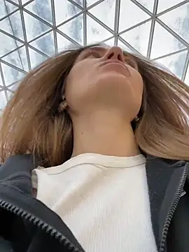 ValenciaShock online show from 12, 12, 2024