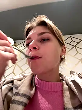 ValenciaShock online show from 18, 10, 2025