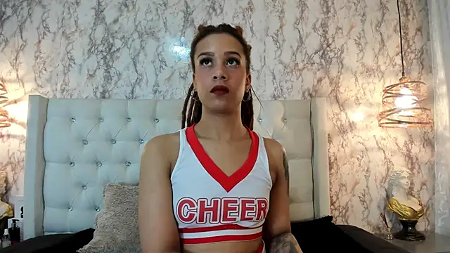 Nicolette russo online show from 25, 10, 2025