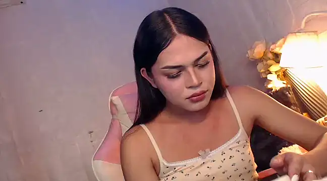 Snapshot of Ashely_Lewis chatting on 9, 12, 2024 Ashely Lewis online show from 9, 12, 2024