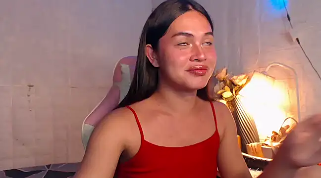 Snapshot of Ashely_Lewis chatting on 13, 12, 2024 Ashely Lewis online show from 13, 12, 2024