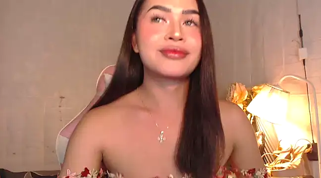 Snapshot of Ashely_Lewis chatting on 7, 1, 2025 Ashely Lewis online show from 7, 1, 2025