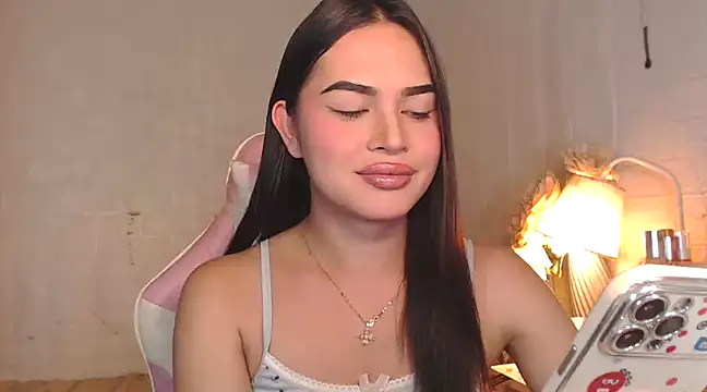 Snapshot of Ashely_Lewis chatting on 13, 2, 2025 Ashely Lewis online show from 13, 2, 2025