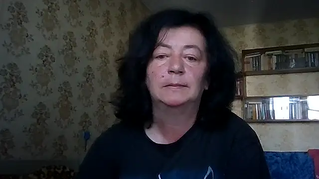 GypsiQueen2 online show from 17, 7, 2026