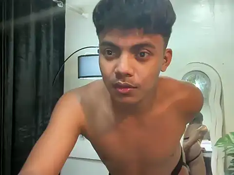 Snapshot of asianboyhunt chatting on 13, 4, 2026 asianboyhunt online show from 13, 4, 2026