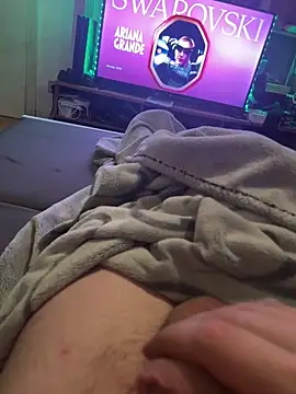 David19932908 online show from 5, 12, 2024