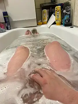 David19932908 online show from 12, 3, 2025