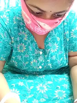 Snapshot of Bengali-boudi chatting on 3, 10, 2025 Bengali-boudi online show from 3, 10, 2025