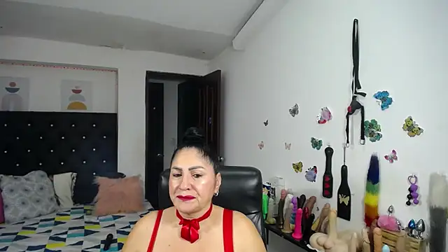 Snapshot of mature_bigboobs10 chatting on 20, 6, 2026 mature bigboobs10 online show from 20, 6, 2026
