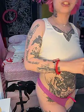 Snapshot of MissRomero chatting on 11, 3, 2026 MissRomero online show from 11, 3, 2026