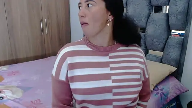 sara hott 1 online show from 14, 2, 2025