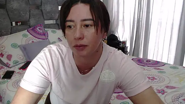 sara hott 1 online show from 13, 2, 2026