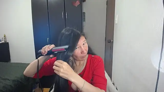latin49 online show from 13, 4, 2026
